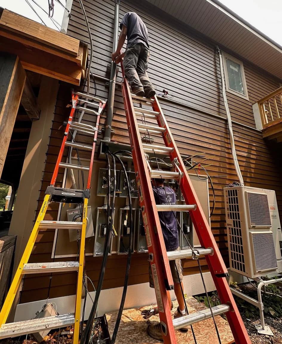 Top Electrical Warning Signs in Woodstock Homes
