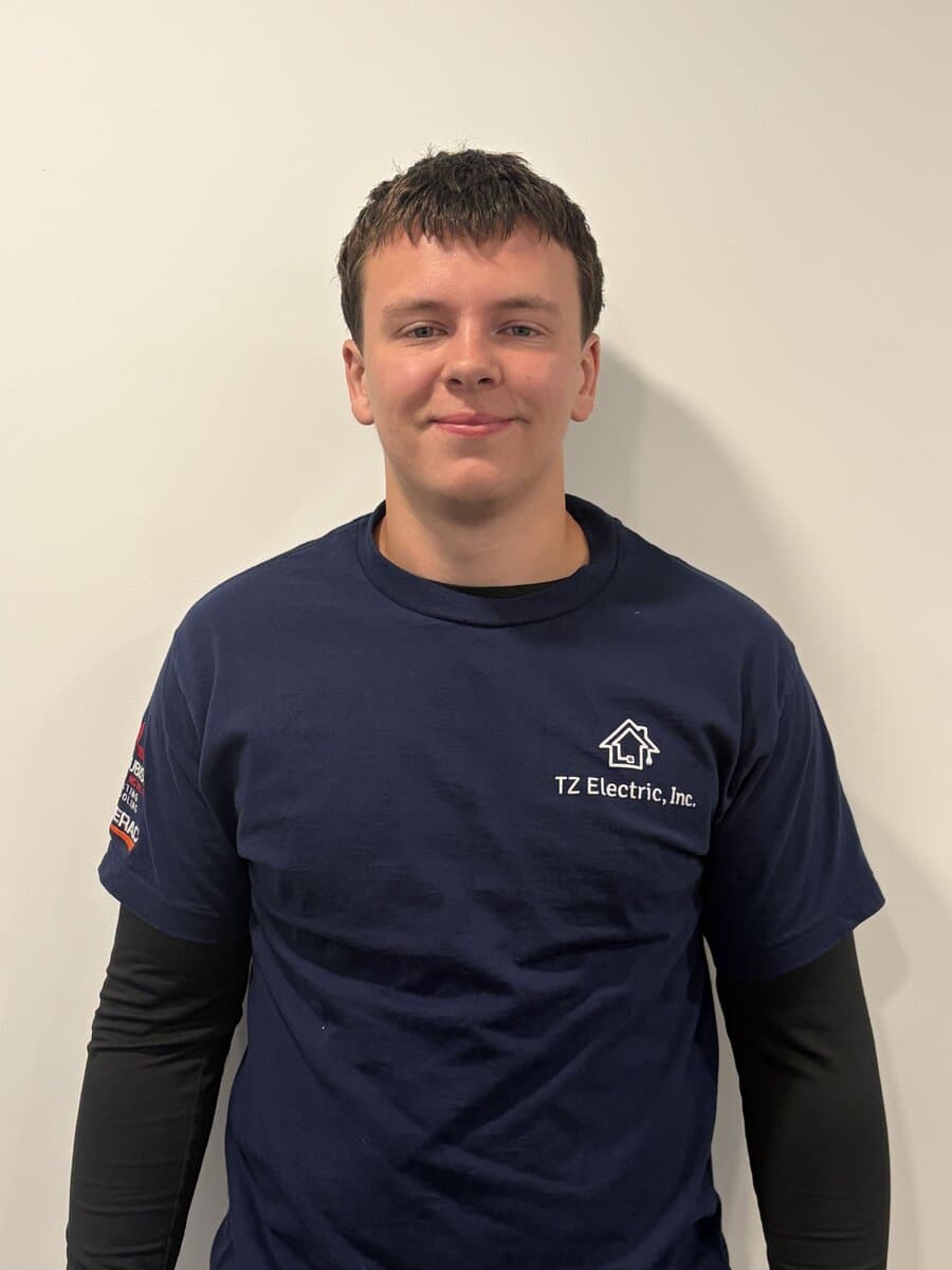 Tavien Dutcher — Field Technician